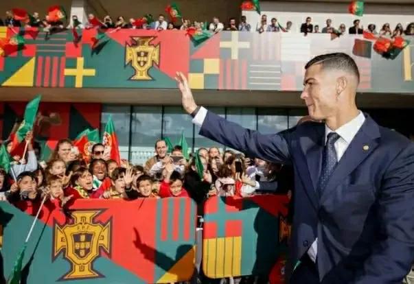 世界杯神预测：H复仇组，乌拉圭加纳携手出线，C罗出局青春结束