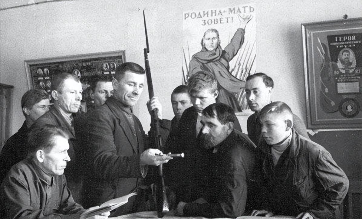 莫斯科保卫战斯大林的发言,莫斯科保卫战的经典战役