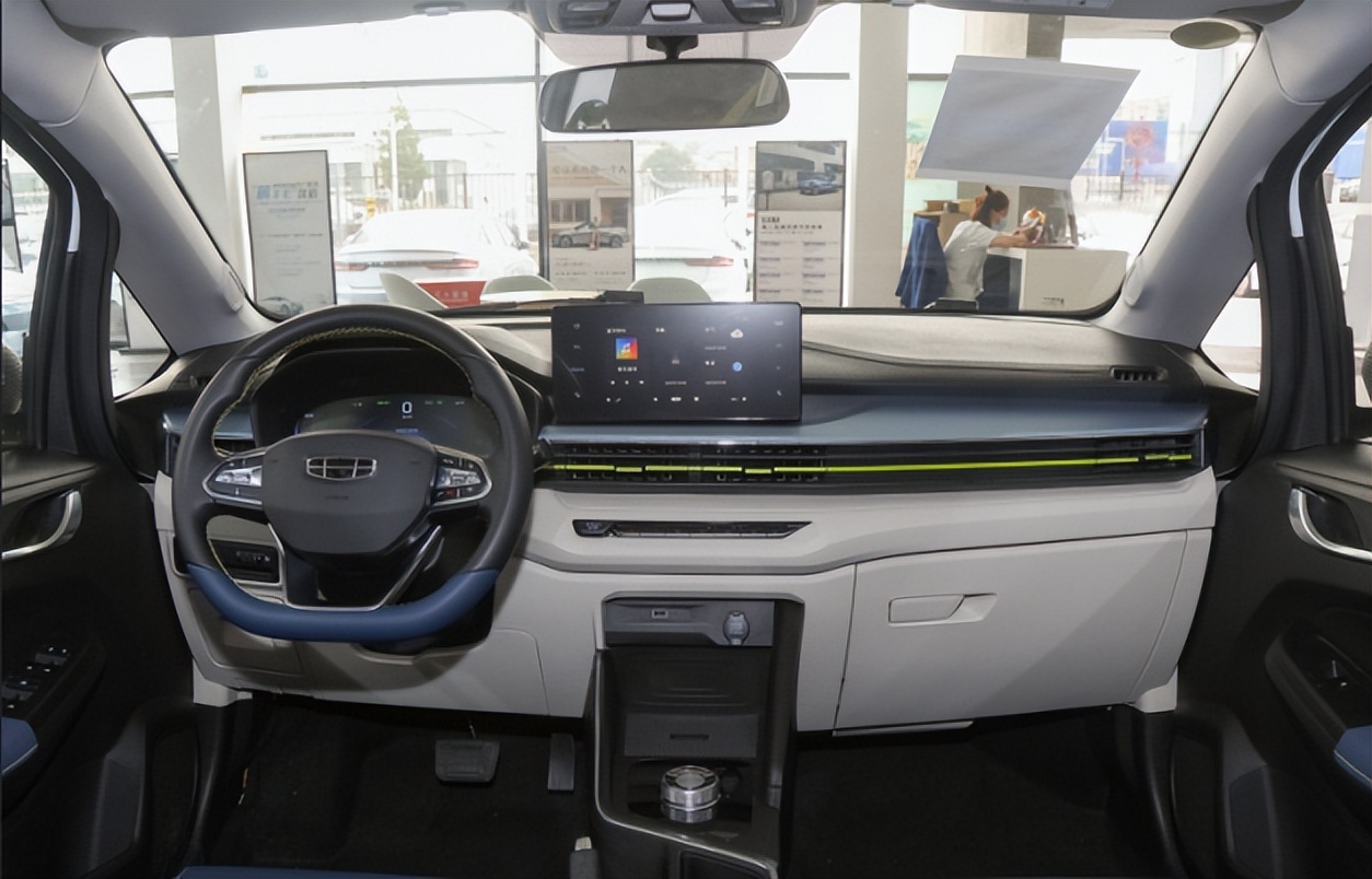 纯电动汽车选择哪款车型的好,20-30万的纯电动轿车该怎么选择