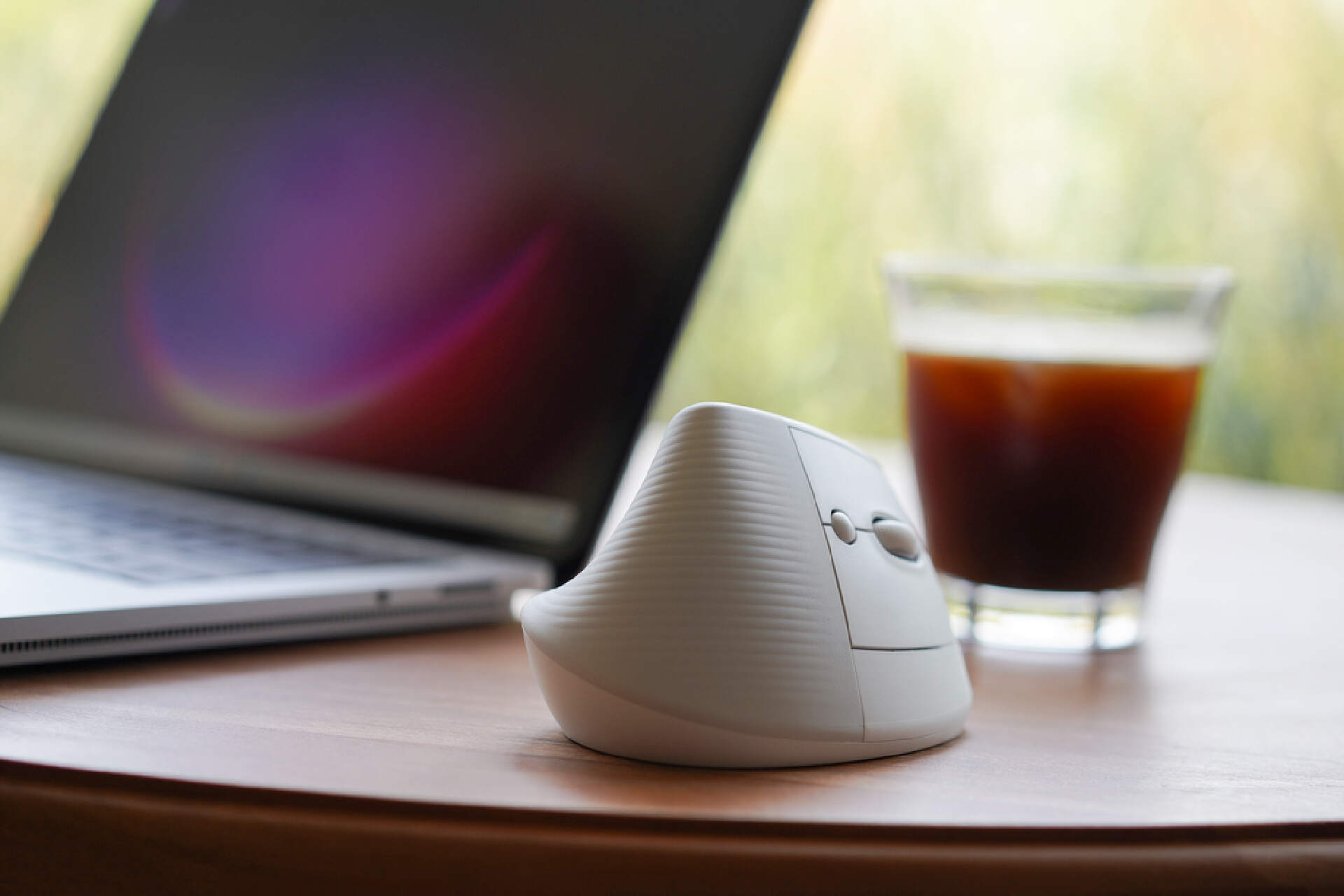 罗技m系列公认最好用鼠标,罗技liftvertical鼠标区别