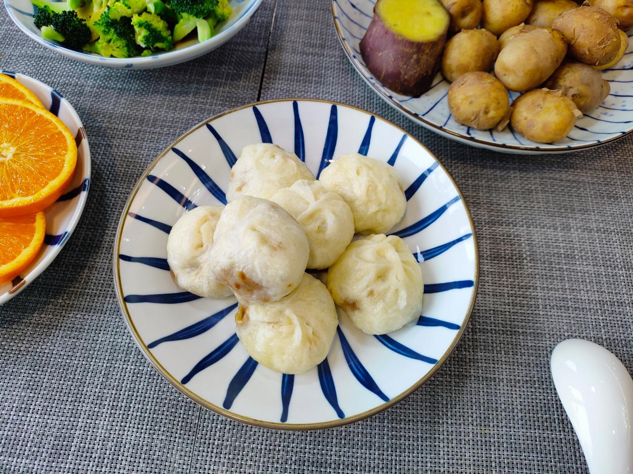 老两口免费早餐,东北老两口的早餐