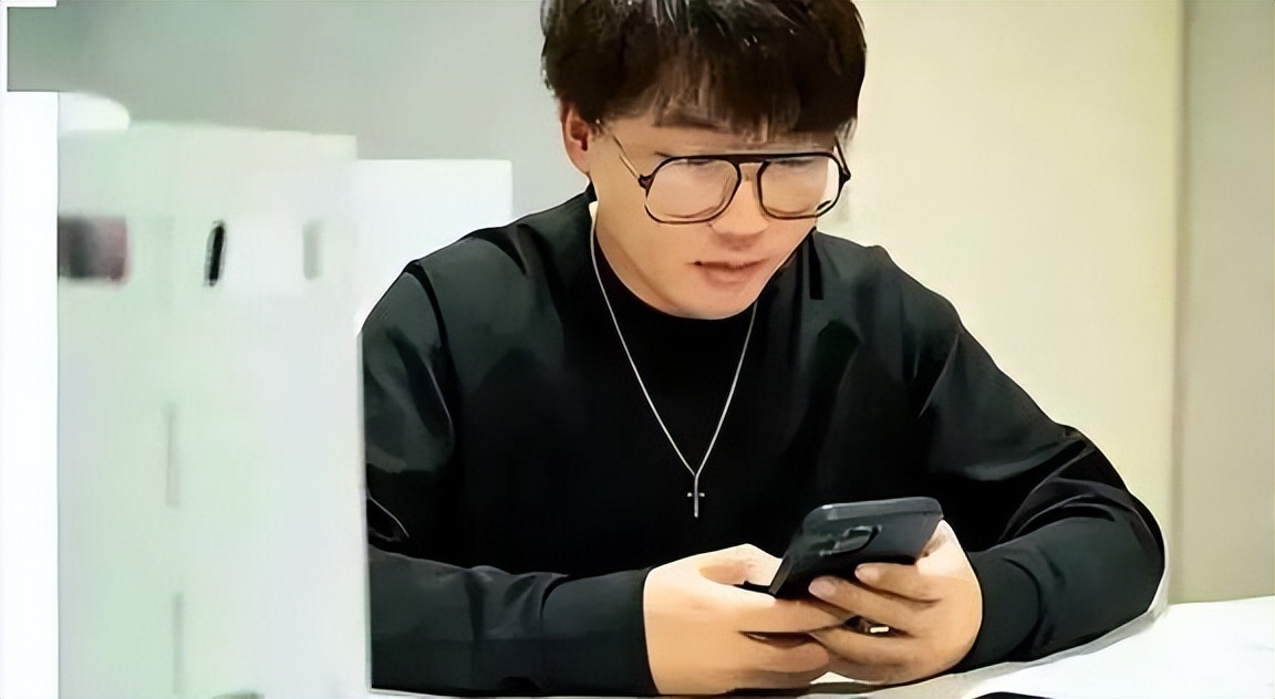 四川小伙抖音卖房800套,90后小伙卖房创业