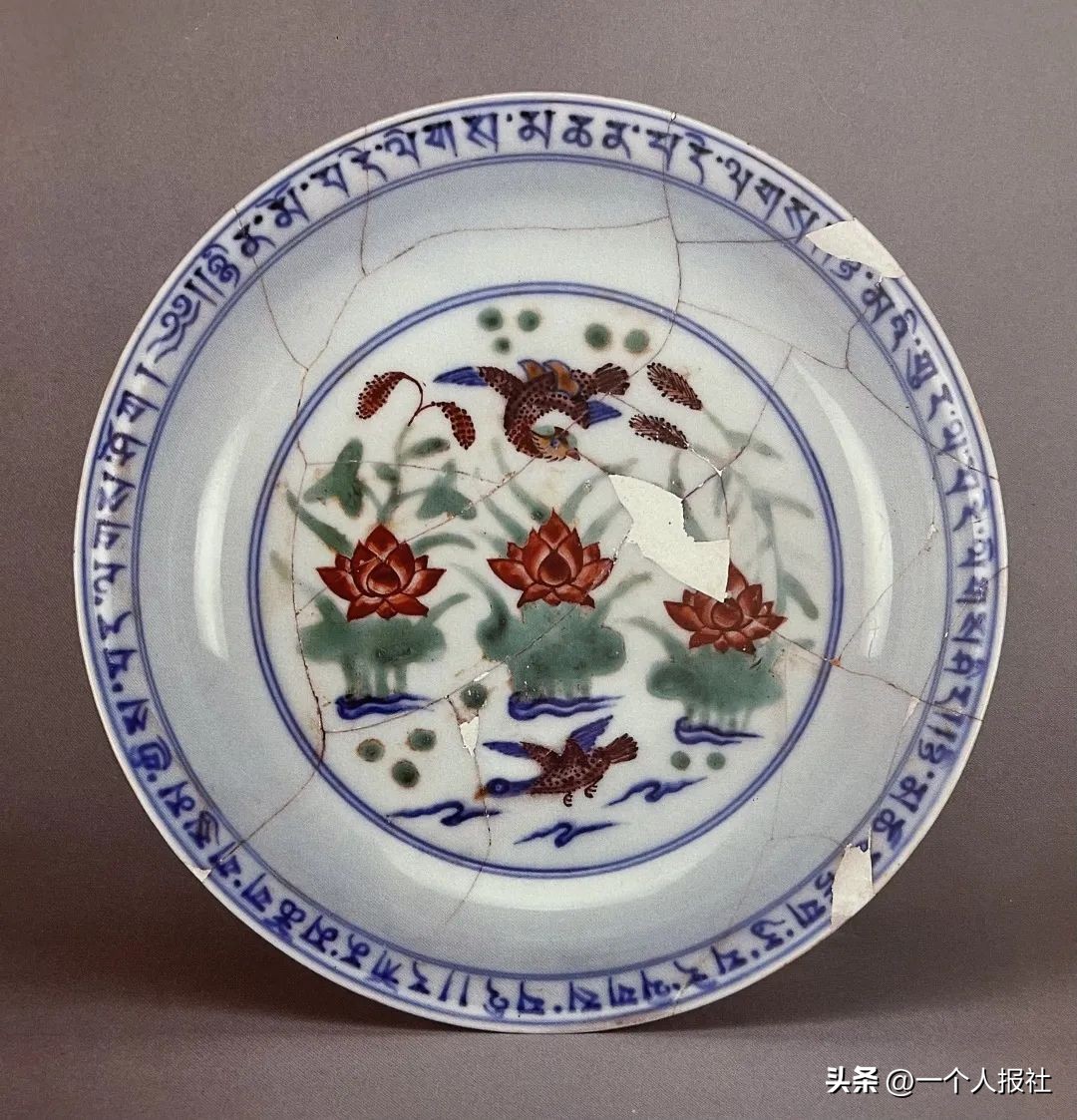 姹紫嫣红瓷器杯子绘画,斗彩瓷有口沿无釉的吗