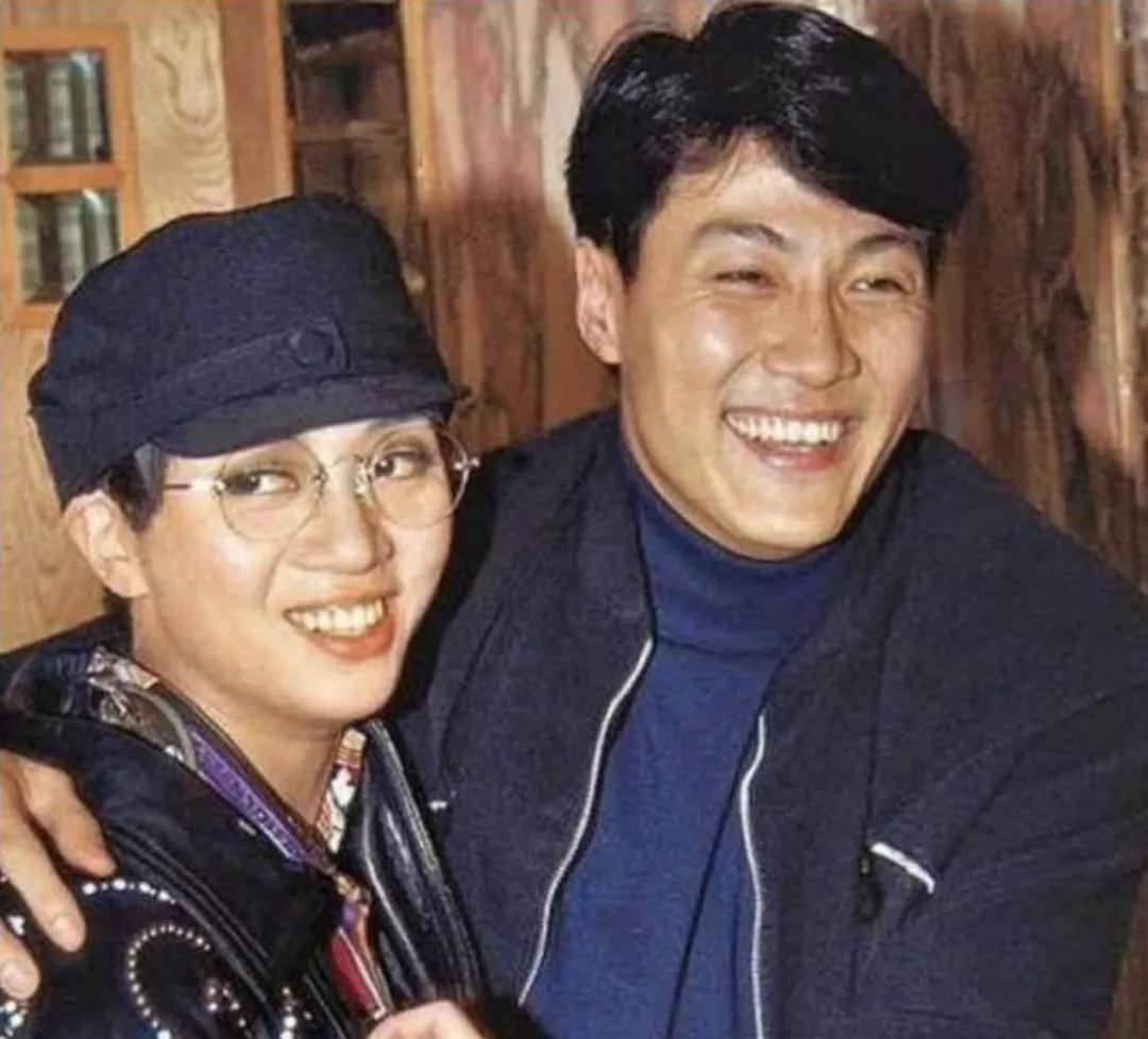 梅艳芳怎么走出失恋,梅艳芳漫步人生路