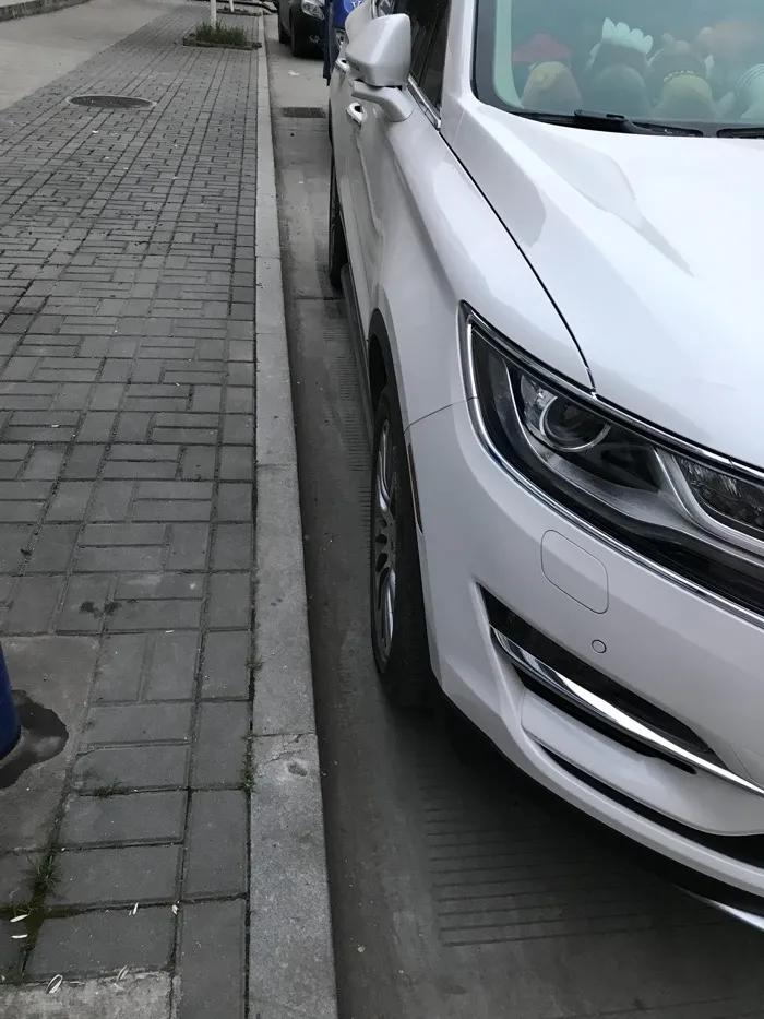 科目三靠边停车的方法和技巧点位,科目三靠边停车操作步骤详解