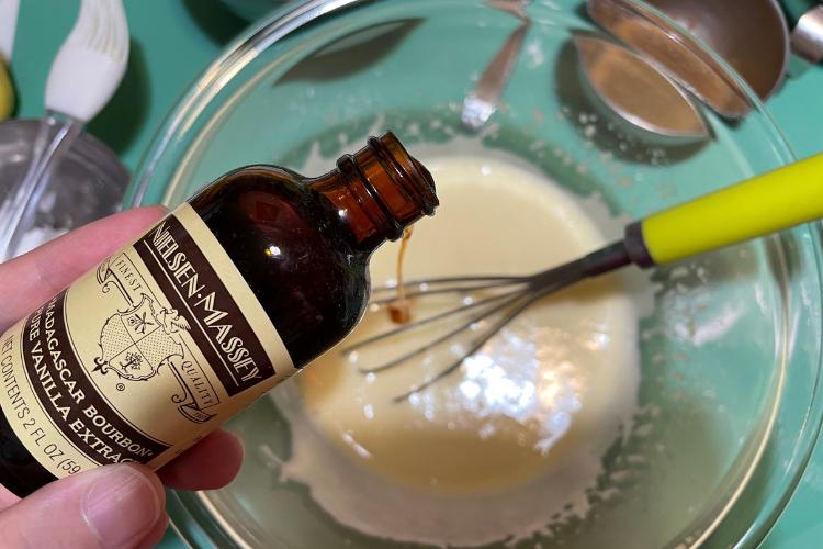 「蜜香紅茶苹果玛德琳」下午茶小点心，独特熟果蜜香