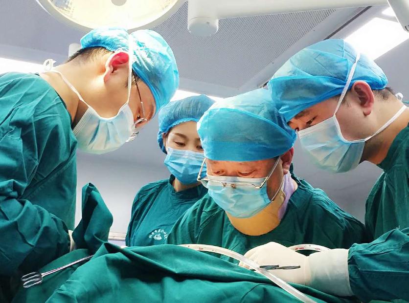 医生隐瞒未成功植入支架事件概括,脑梗手术失败医生隐瞒