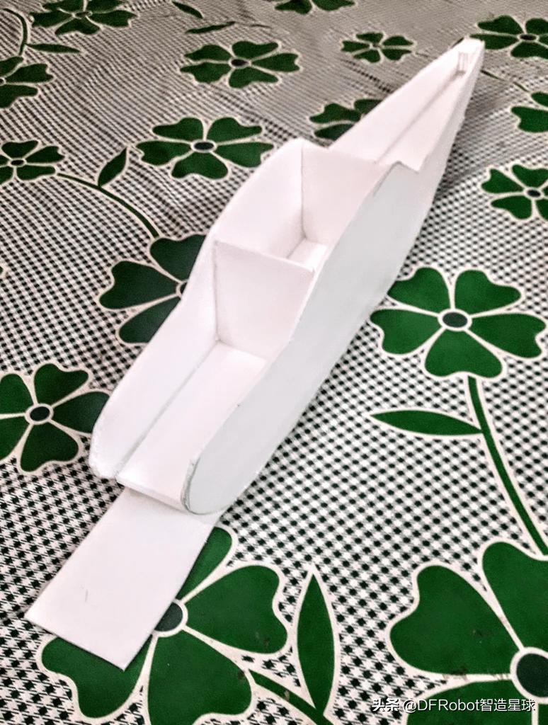 自制一架DHC-2海狸遥控飞机