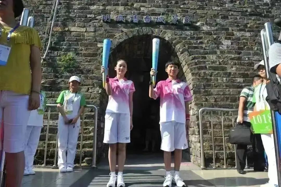 一句话总结南京高校,三句话赞美学校