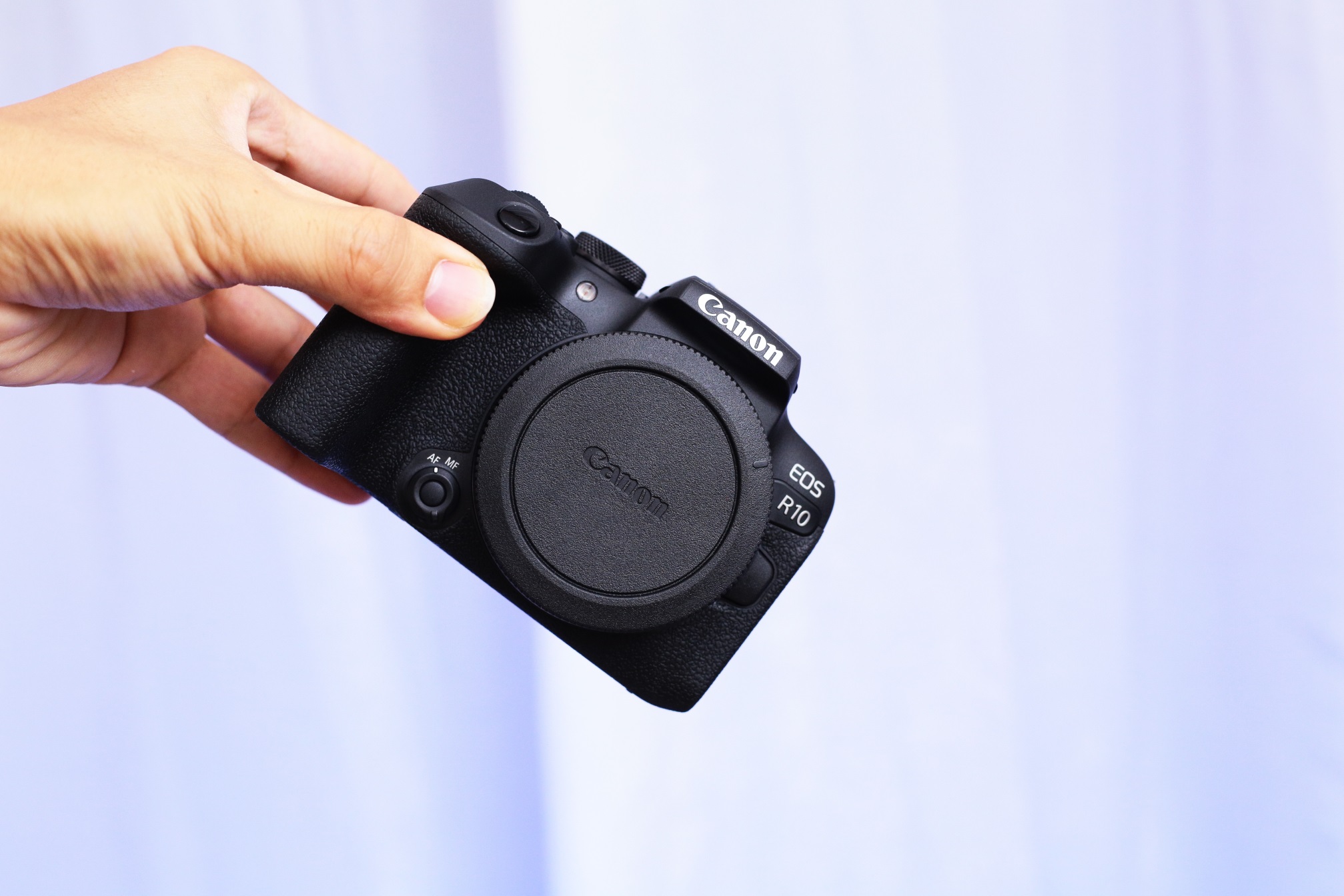 佳能5d3和佳能r10哪个好,佳能5d3和佳能r10对比