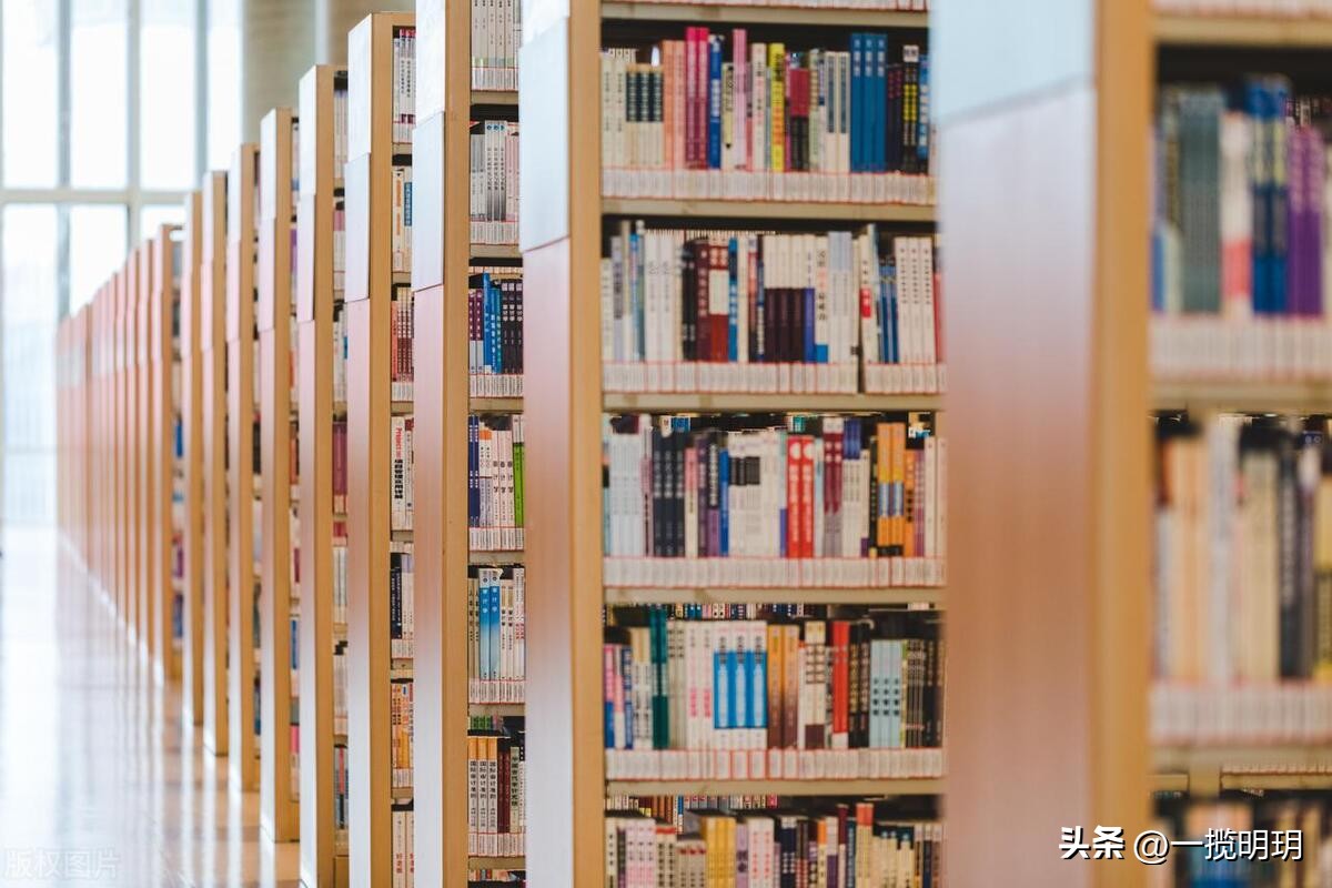 推荐四十岁女人要读的书,想读一本书有什么推荐