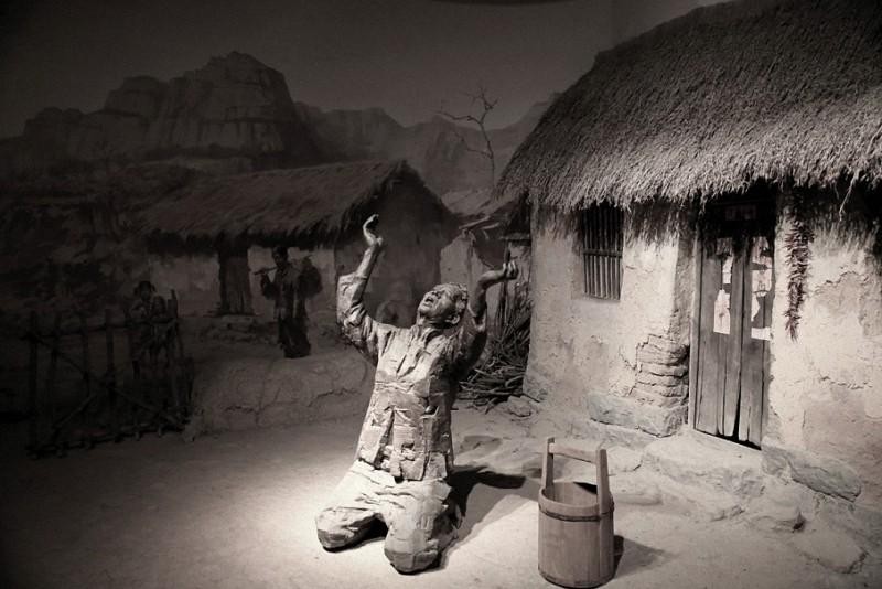 红旗渠的修建削平了1250个山头,红旗渠的修建削平了多少山头