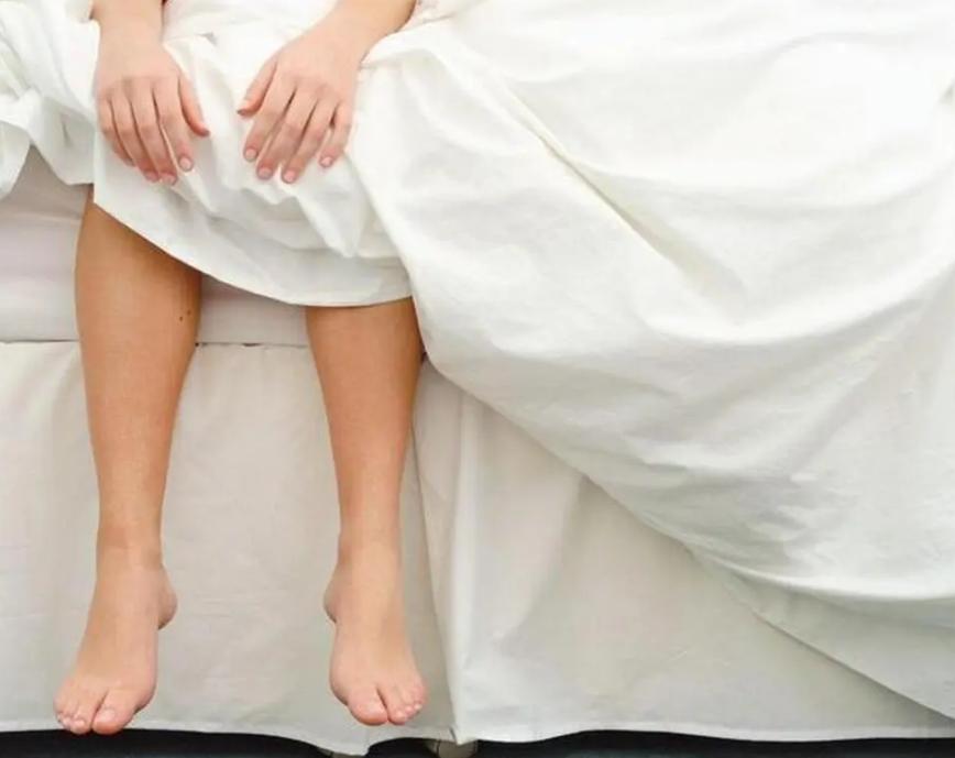 阴毛有何作用？要刮掉吗？从黑变白表示着什么？不要羞于了解