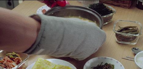 菜冷了没有微波炉怎么加热,怎么解决冬天饭菜冷得快