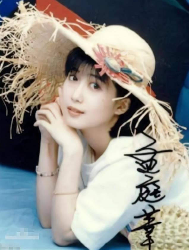 37岁女星爆料前夫出轨,女明星出轨前夫再爆料