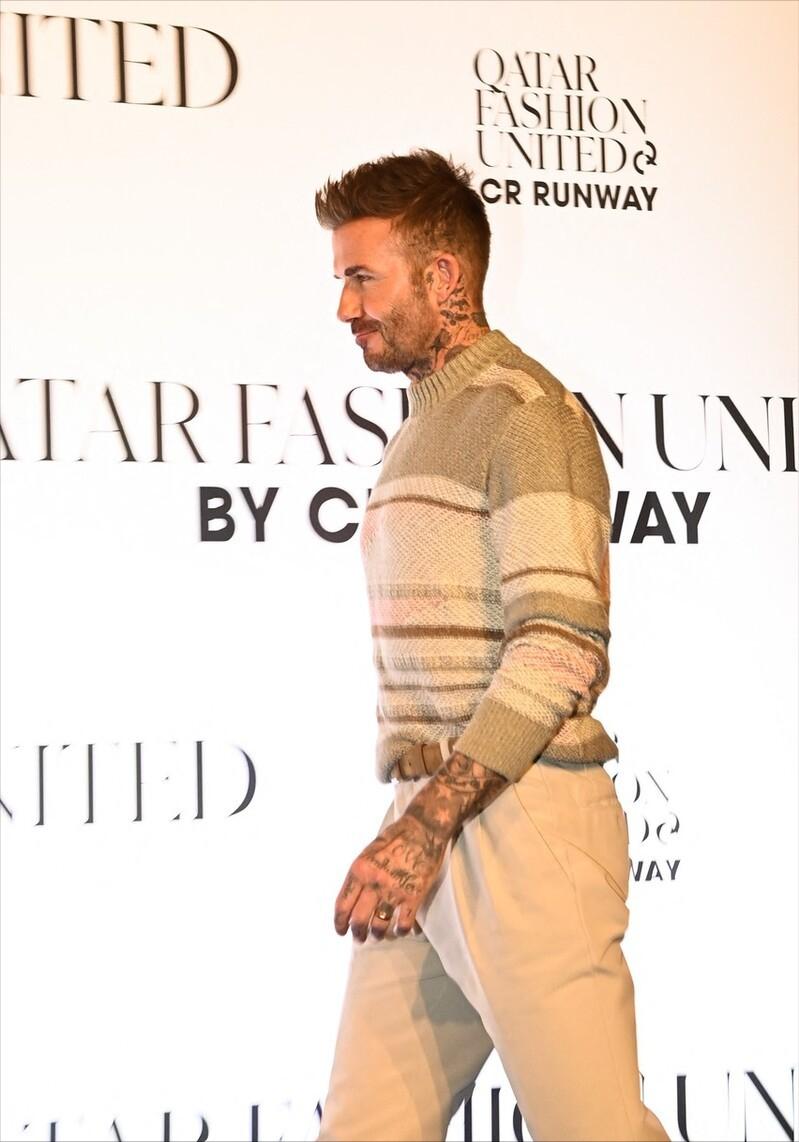 贝克汉姆年轻穿西装,贝克汉姆年轻韩国