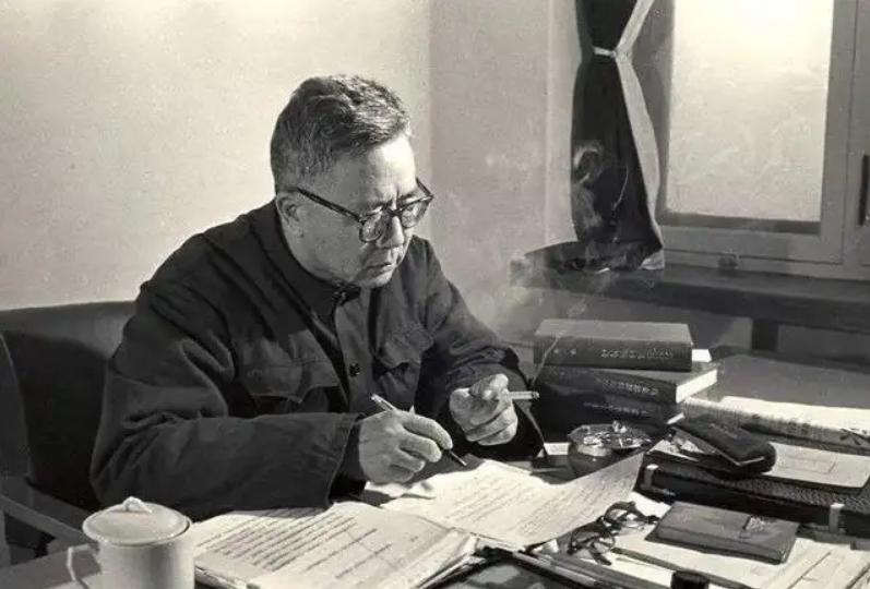 钱伟长考清华写的赋,钱伟长文史满分