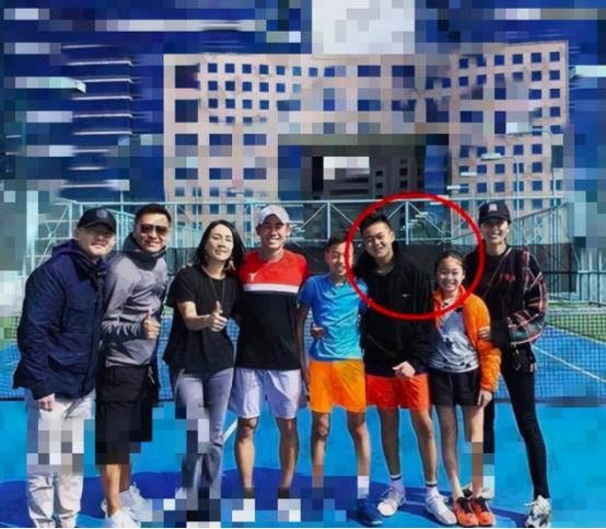 那英与孟桐哪一年结婚的,那英喜欢孟桐还是高峰