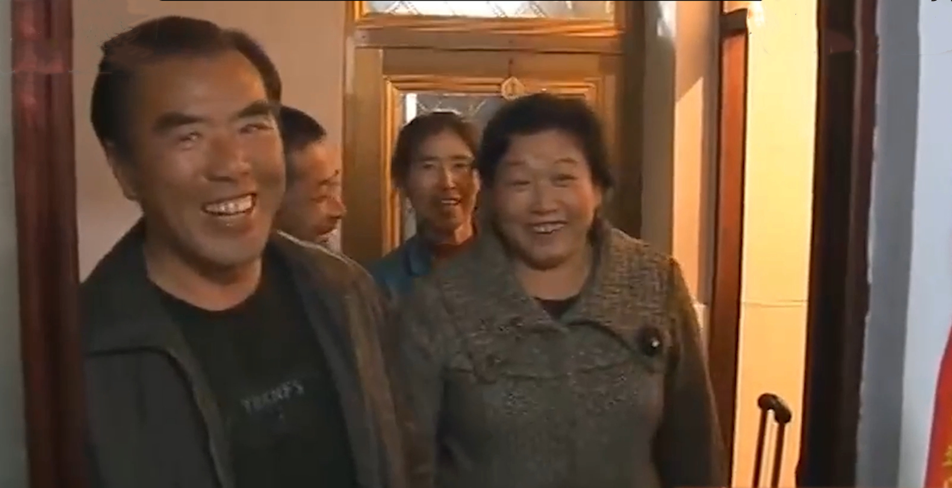 澳洲白富美东北小伙,澳洲美女嫁给淄博歌手