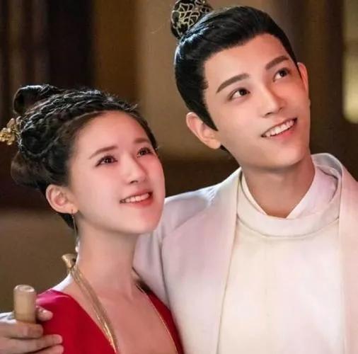 豆瓣高分甜宠剧推荐,十部熬夜必看高甜宠剧排行