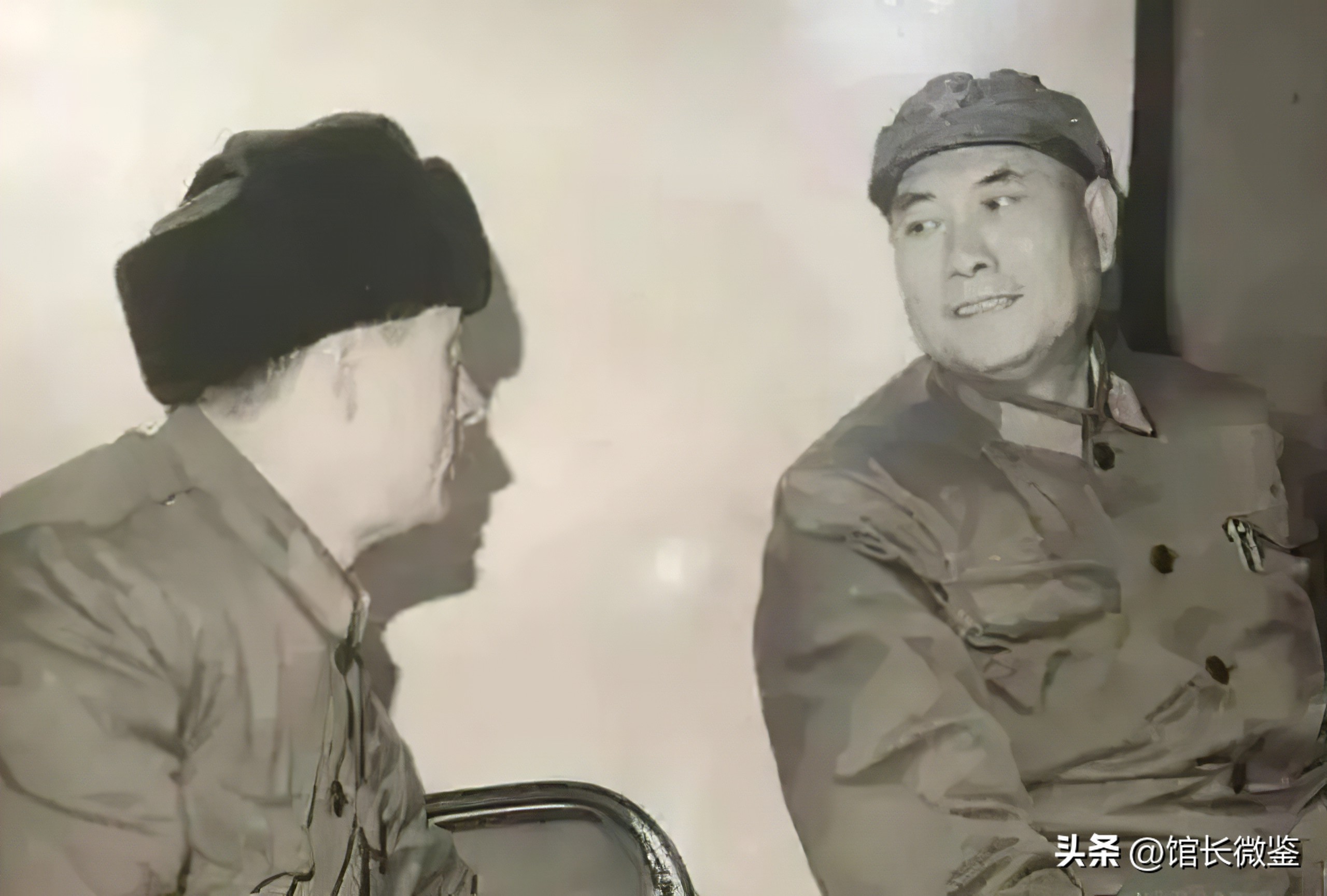 1979年，43军归途中被越军咬住，*万年张**连开三枪：杀他个回马枪