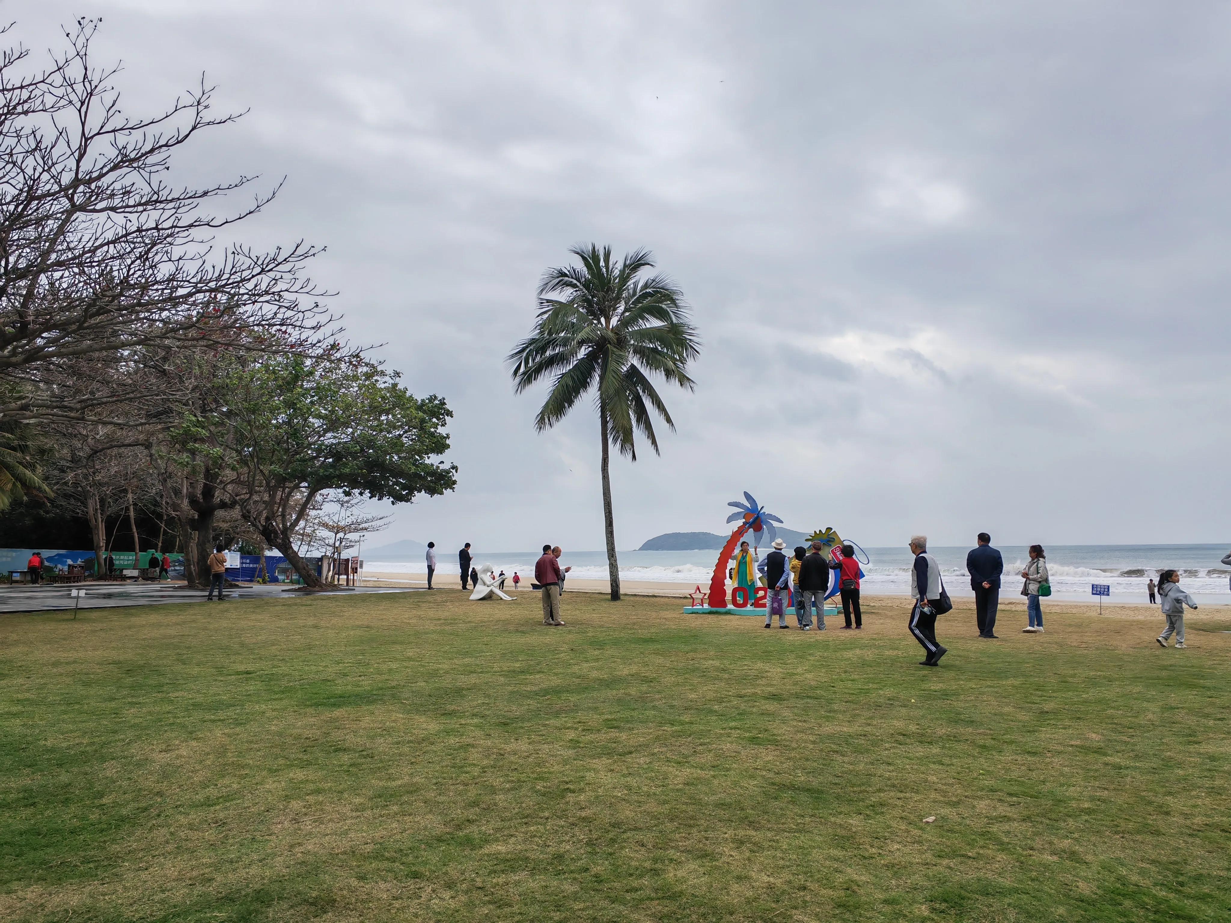 一车两人海南,一人一车自驾游海南怎么玩最实惠