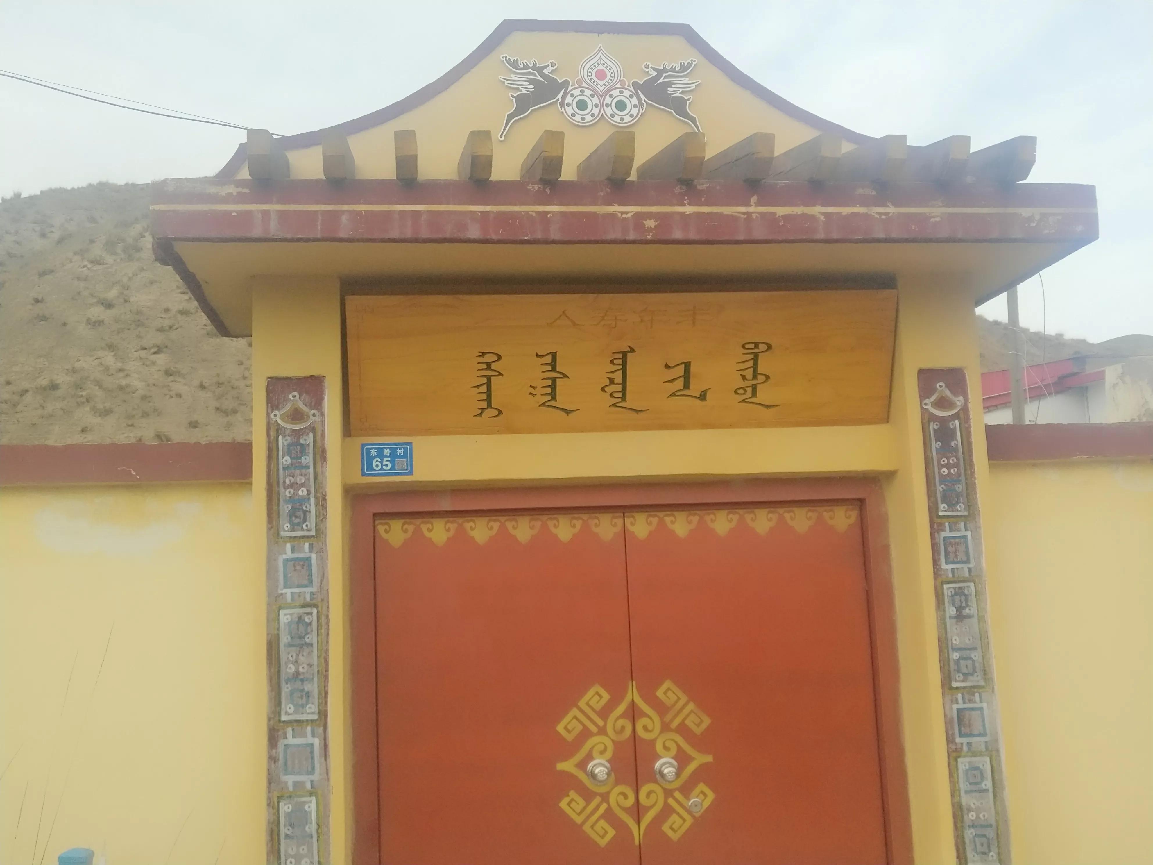 从甘肃翻越祁连山到青海,从肃北到青海沿途风景