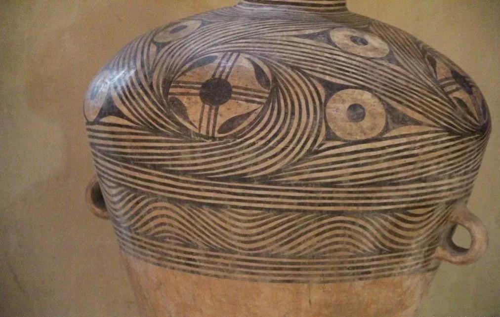 过年为什么要穿红色,过年为什么不能穿红衣服