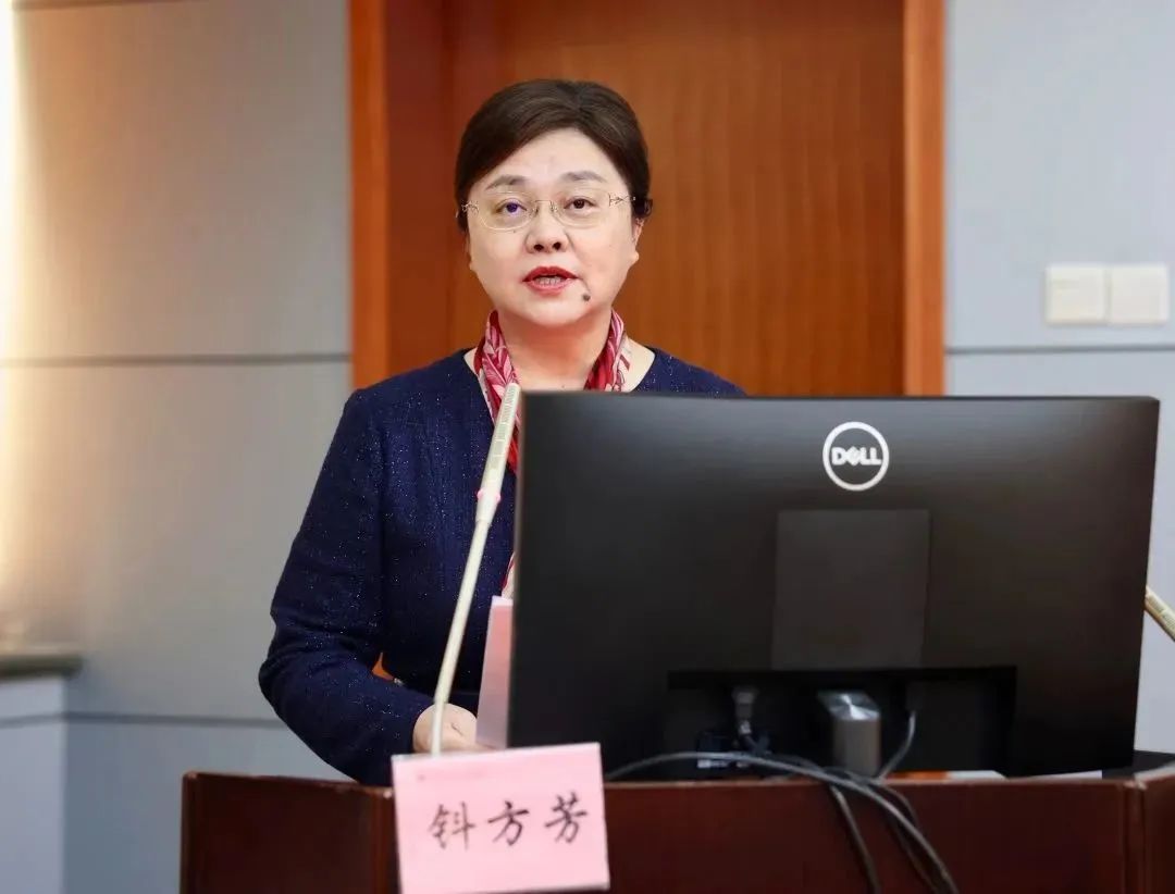 江西省人民医院召开学习贯彻习*平近**总书记重要讲话和全国*会两**精神专题会议