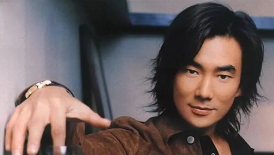 不端架子，不糊弄观众，任贤齐映射出了整个娱乐圈的“悲哀”