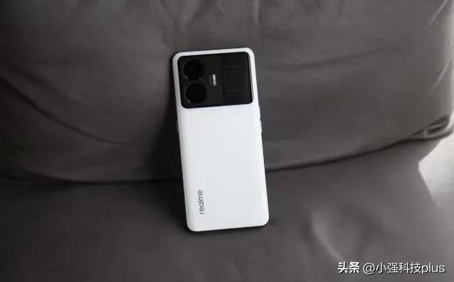 手机推荐2023年最值得买,2023年值得买的手机推荐几款