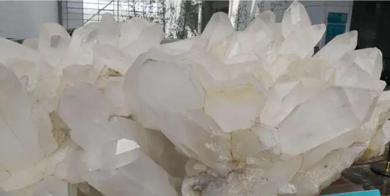 毛主席逝世后，中央紧急下令制造水晶棺，至今仍无人能复制