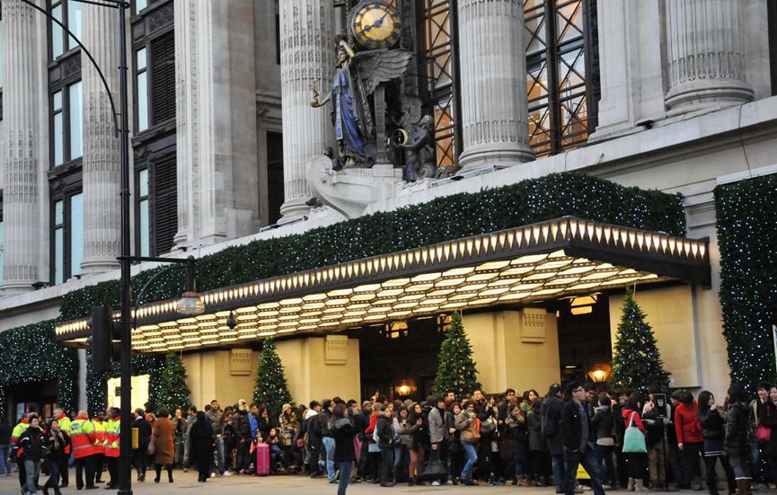 伦敦最奢华的商场Harrods居然这么差劲？