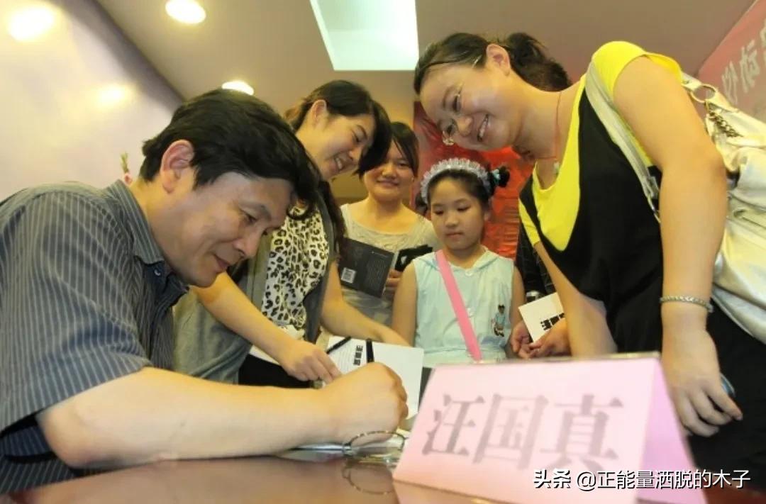 那年那月我和男同桌心无灵犀的故事，你说是他另类，还是我拧巴？