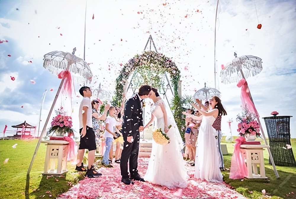 婚礼策划方案现场布置,婚礼策划方案书模板幼儿园