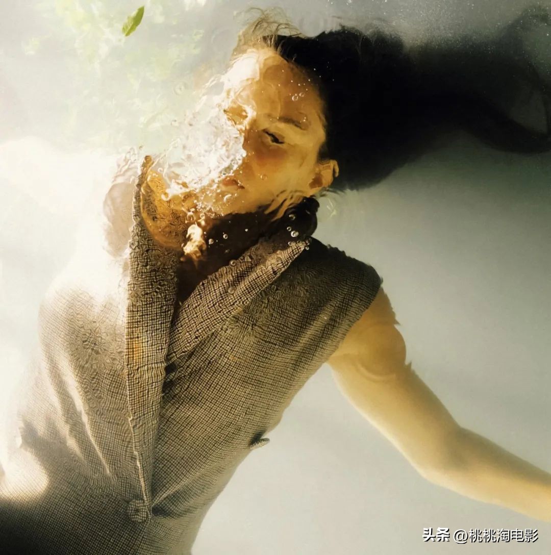 超模吉赛尔邦辰棒球帽街拍,吉赛尔·邦辰五大超模