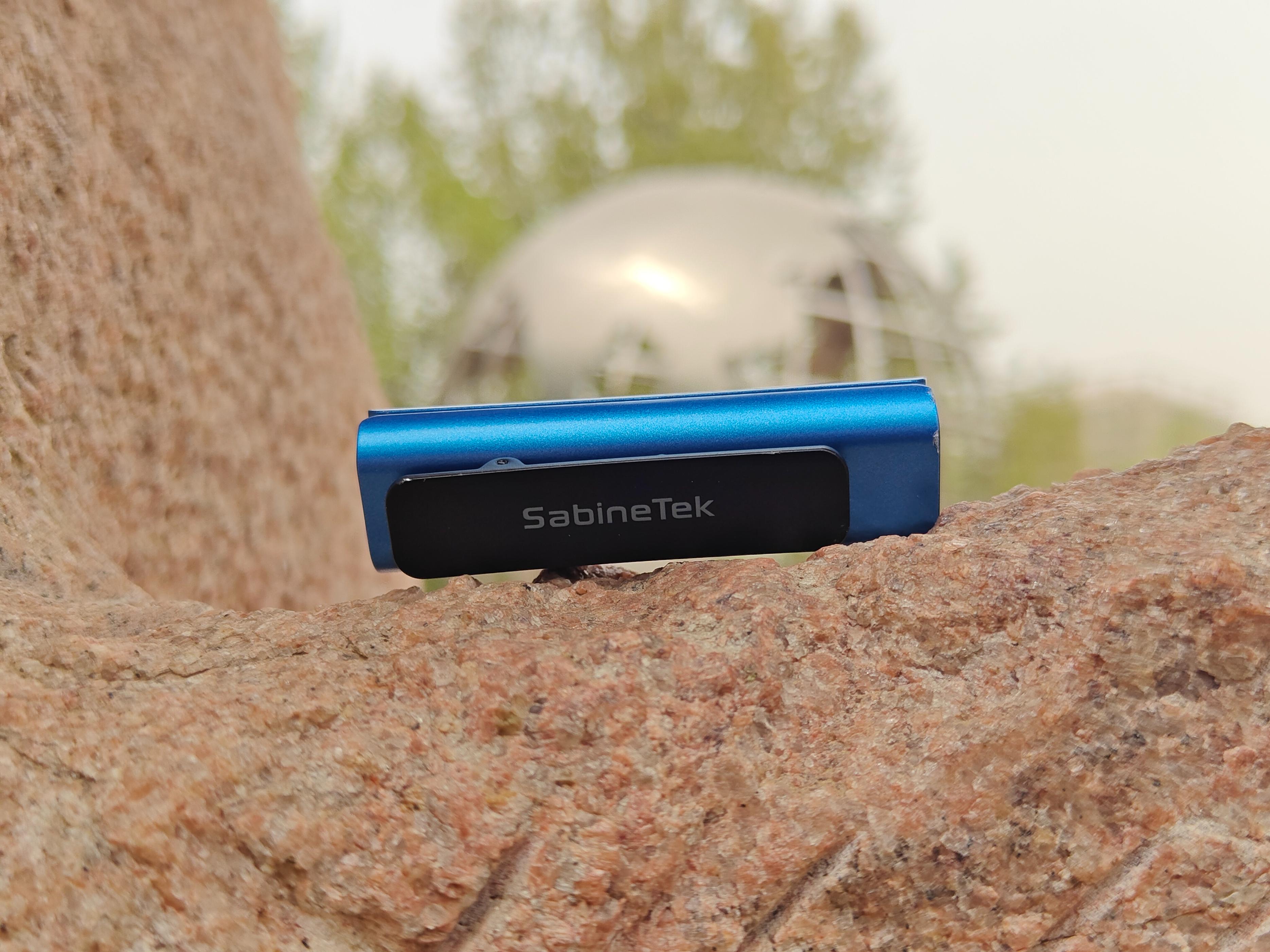 塞宾小搬2号智麦Silver高清拾音性价比更高