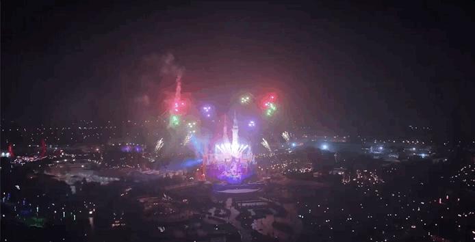 上海迪士尼怎么和玲娜贝儿合影,只有上海迪士尼有玲娜贝儿吗