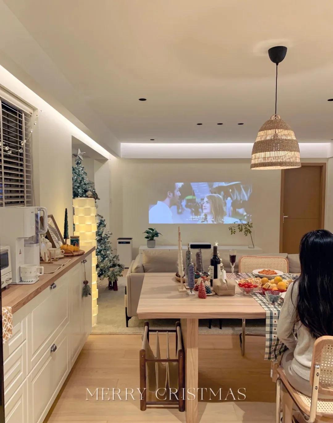 女主晒出装修一半的房子,女子晒25万弄的奇葩装修