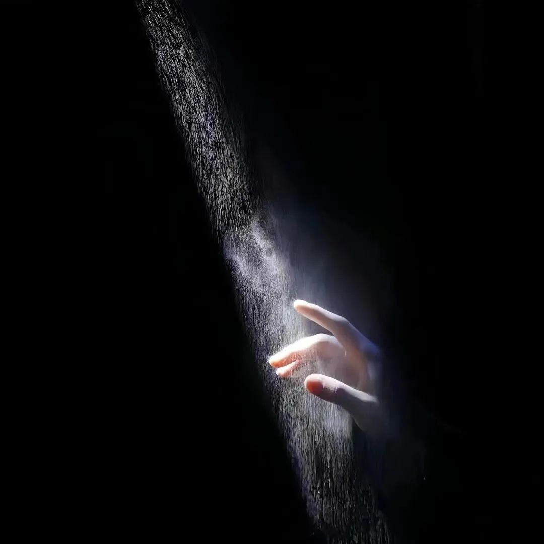 背景图氛围感高级感男,跨年下雪背景图氛围感