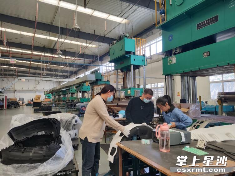 娘家人外出打工,娘家人工作