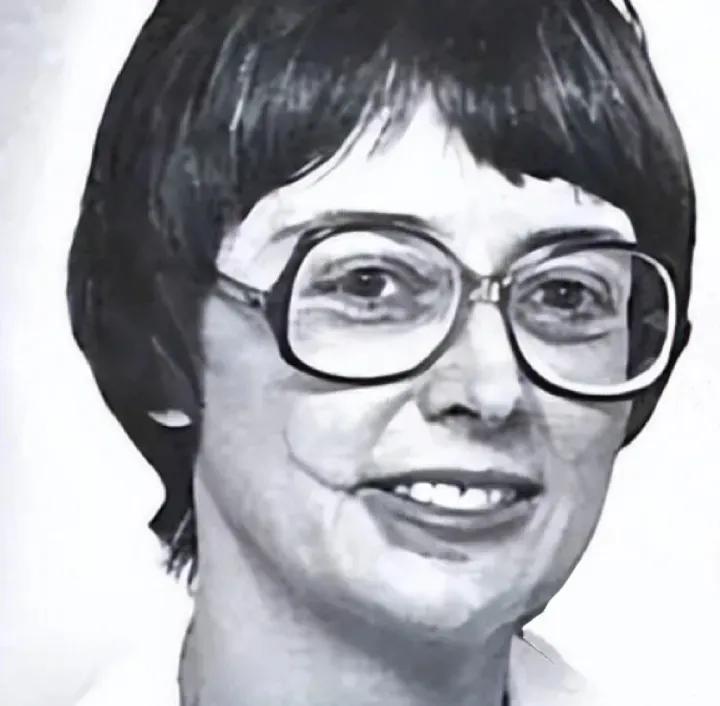 留美中学生绑架虐待案,华裔学生绑架老师