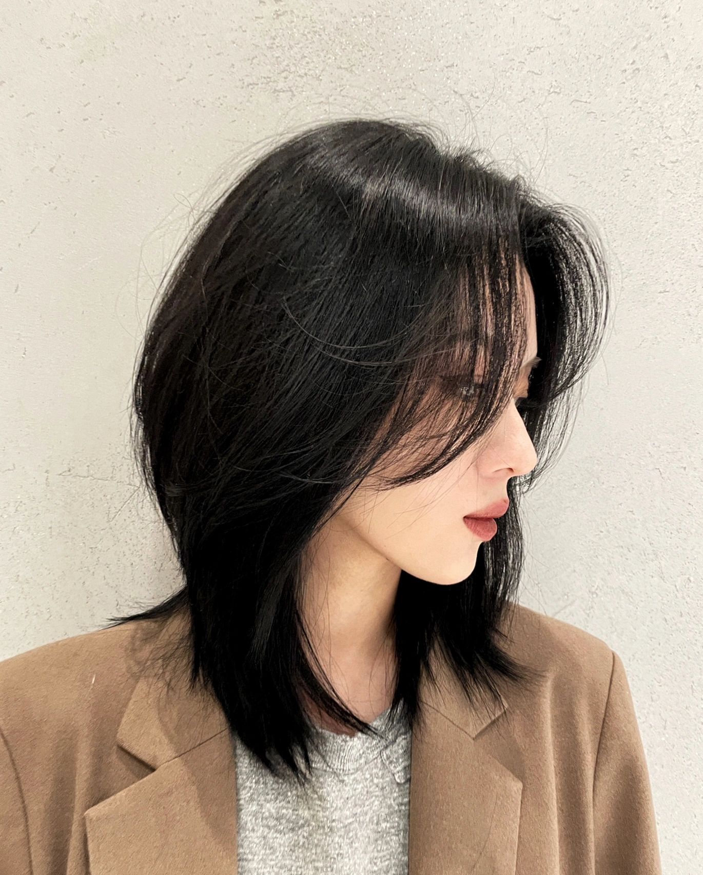 后脑勺扁平的适合梳什么发型,发型尴尬期扁平头型适合的发型