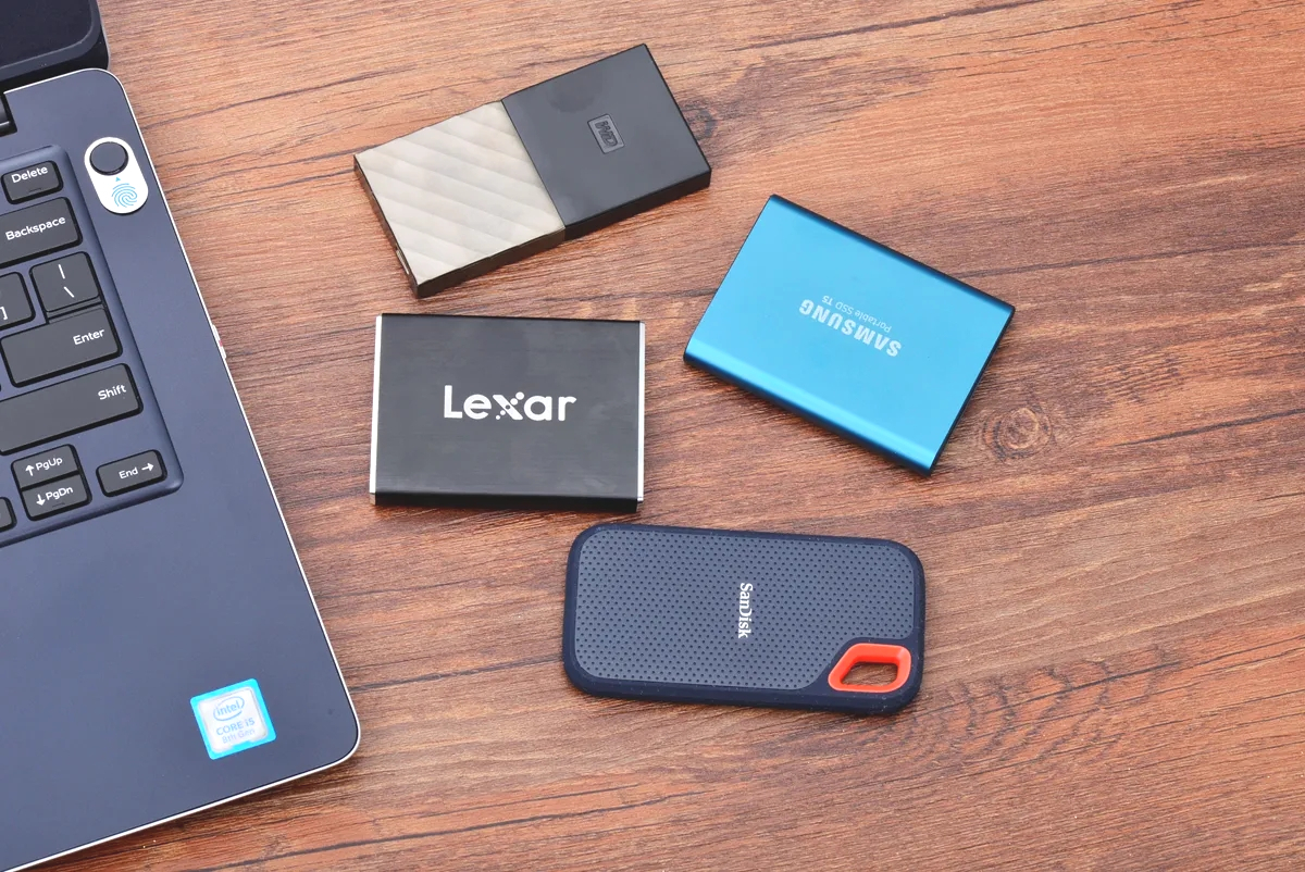 闪迪和英睿达移动固态硬盘哪个好,闪迪和西数固态硬盘哪个更值得买