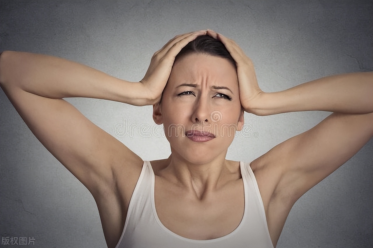 心理问题导致头脑钻牛角尖，要用感知取代头脑，超越思维疗愈心身