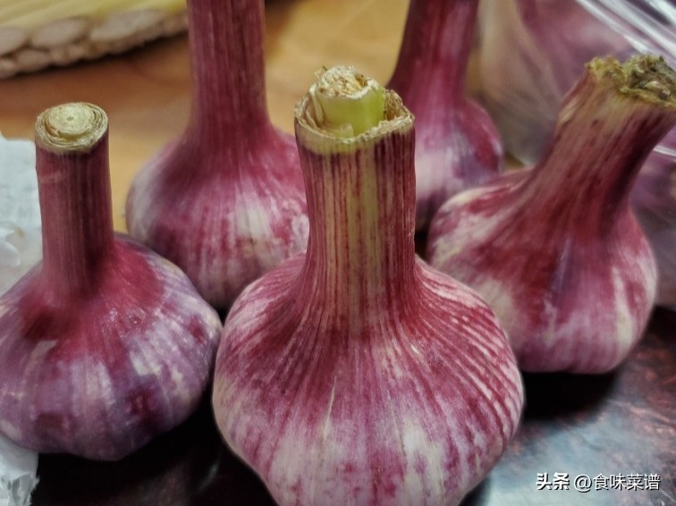 腌糖蒜只放醋和糖会不会坏了,腌糖蒜只放醋糖