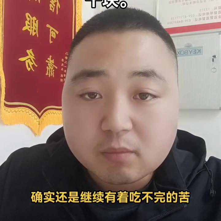 通缩通胀滞涨区别,通缩与通胀同时出现