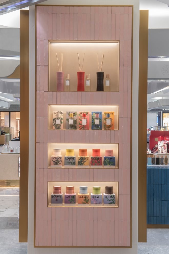 fendi杭州专卖店,fendi商场照片