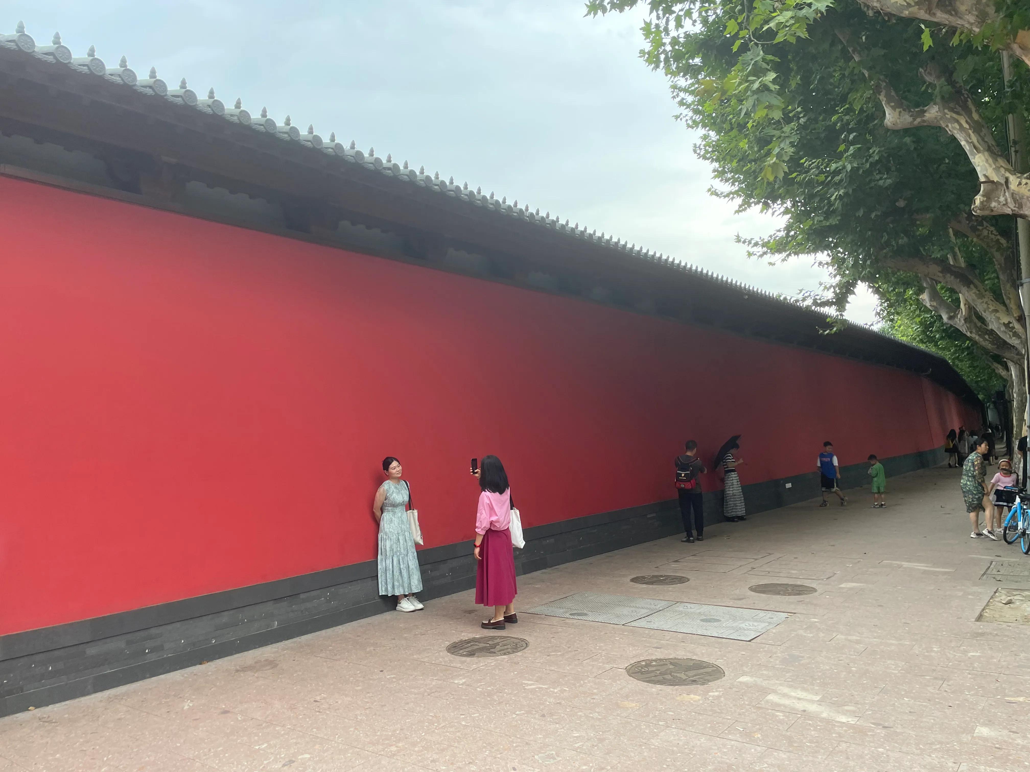 走进德寿宫感受南宋风情,杭州德寿宫红墙美照