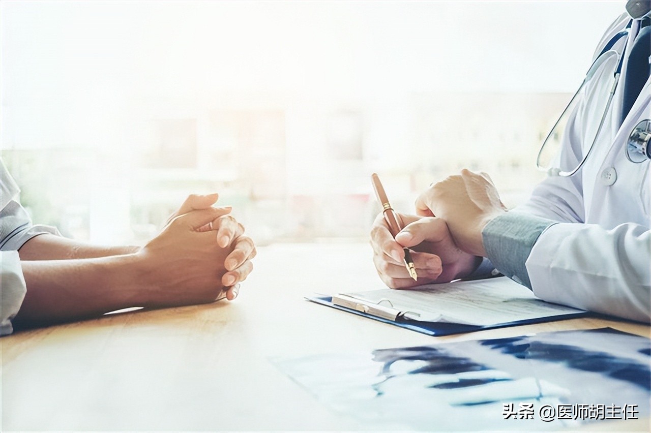 肺癌导致的肩膀疼是什么症状,肺癌导致肩膀疼痛的症状